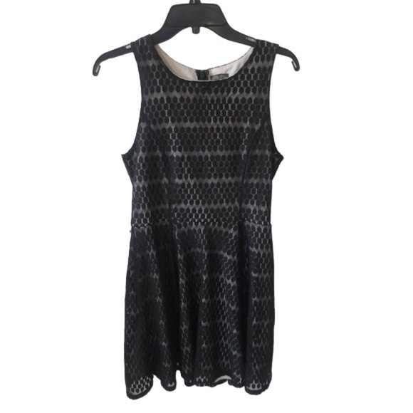 Lily Rose Women's Mini Dress Scoop Neck Sleeveless Black Lace Fit & Flare Size L - Picture 4 of 11